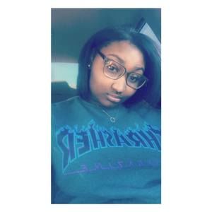 Meet your Posher, Janae